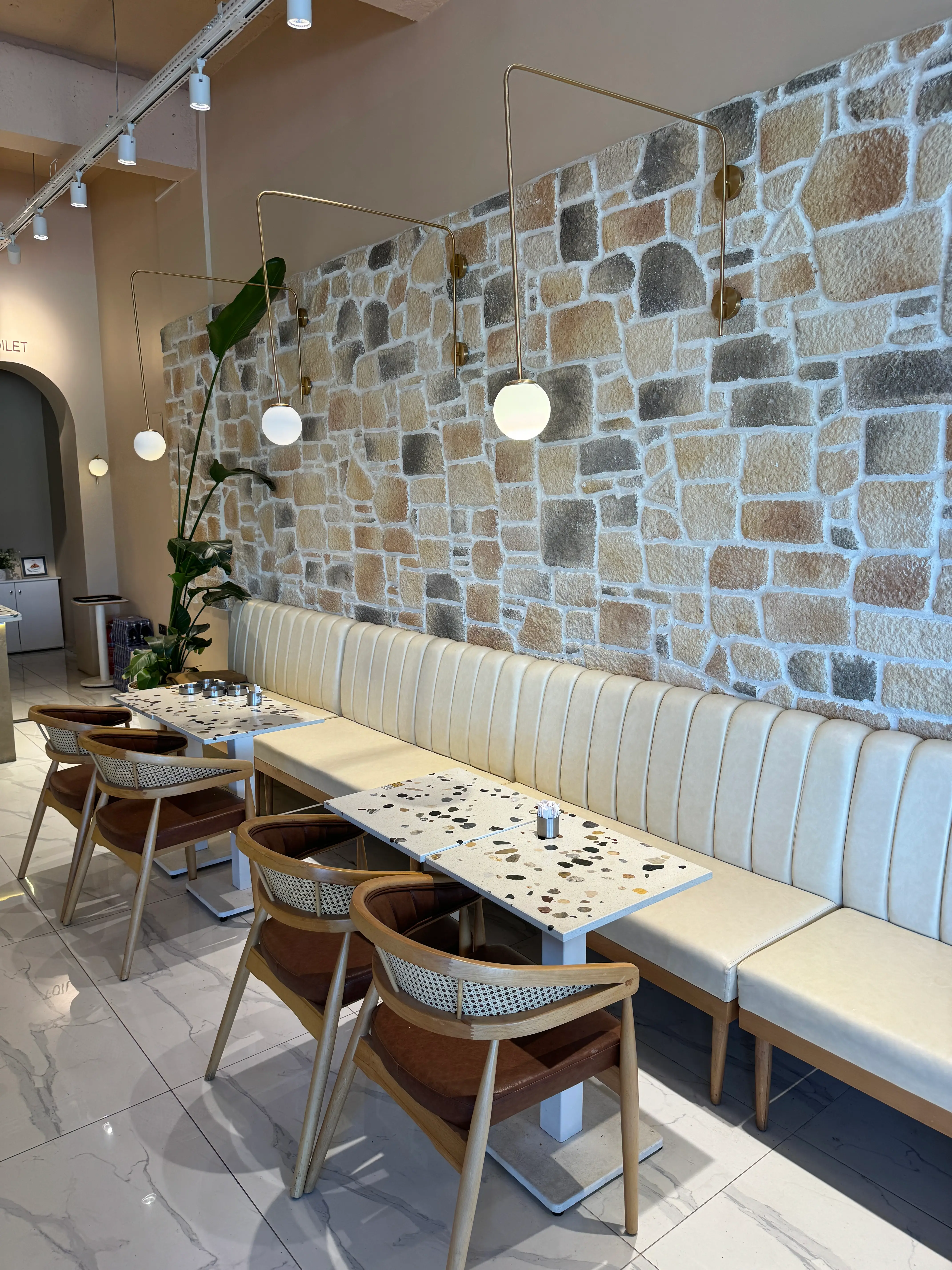 Miel Coffee & Patisserie İç Mekan Tasarımı